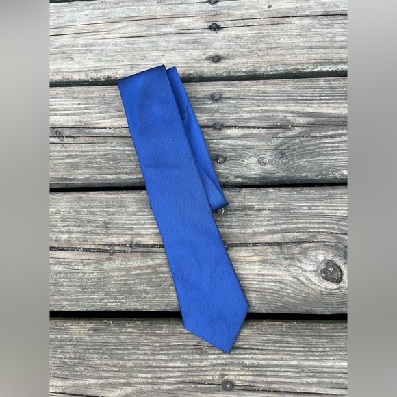 VAN HEUSEN NECKTIE SET OF 2 WIDE BLACK & SKINNY BLUE MENS NECK TIES - Picture 2 of 6